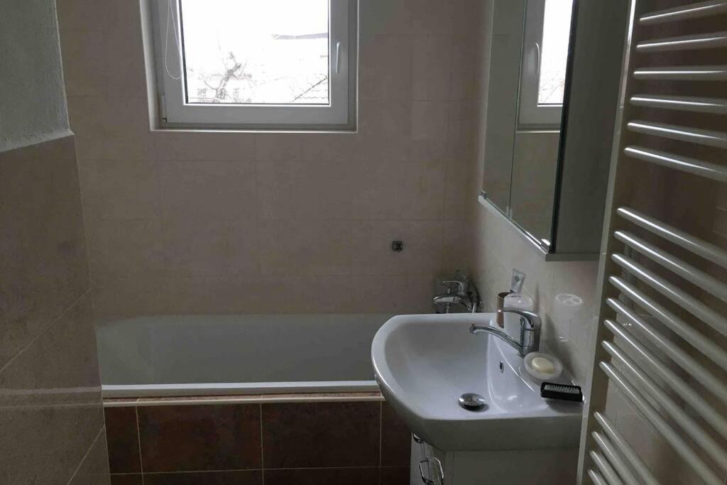 Family Apartment With Garden And Parking Spot تشيسكي بوديوفيتسه المظهر الخارجي الصورة
